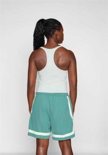 Спортивный топ