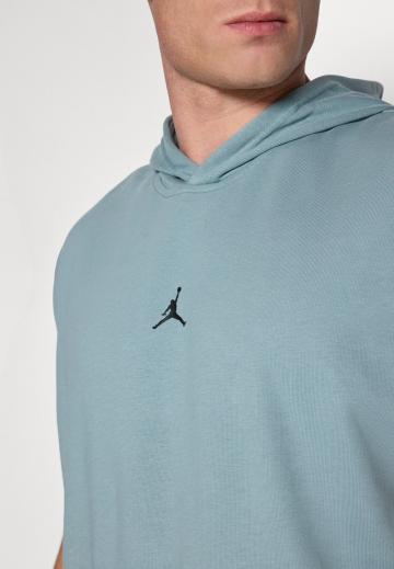 Спортивная кофта