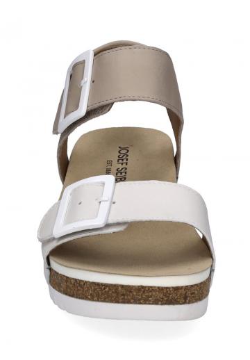 Босоножки на танкетке