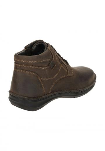 Ботинки на шнуровке