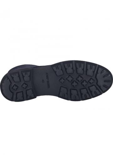 Ботинки на шнуровке