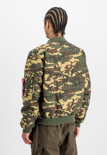 Куртка бомбер