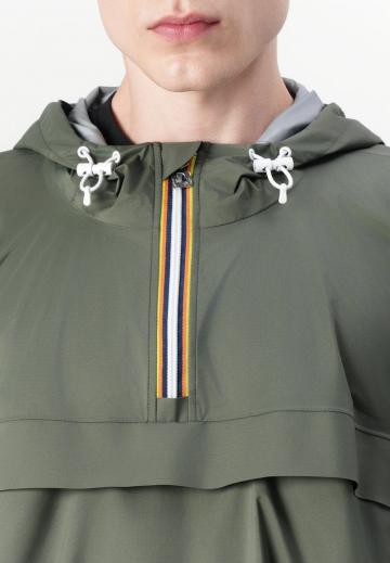 Куртка-дождевик