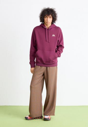 Пуловер с капюшоном