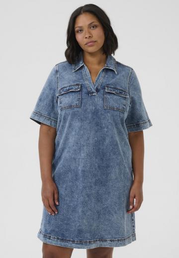 Джинсовое платье