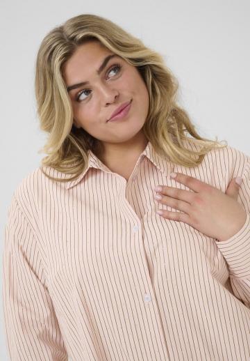 Длинная блузка