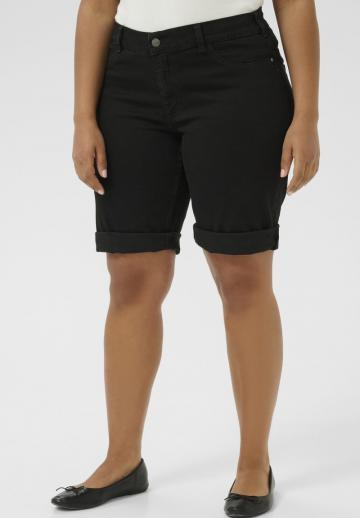 Джинсовые шорты