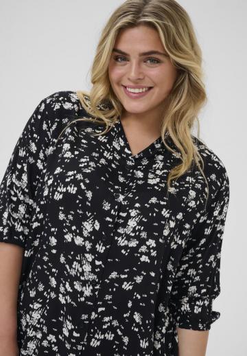 Длинная блузка