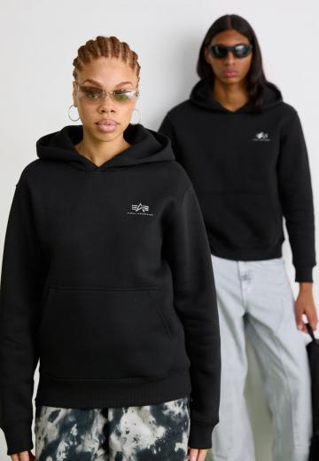 Пуловер с капюшоном