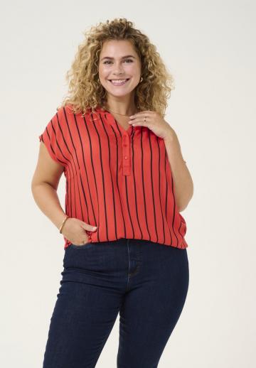 Атласная блузка