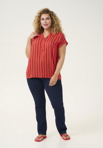 Атласная блузка