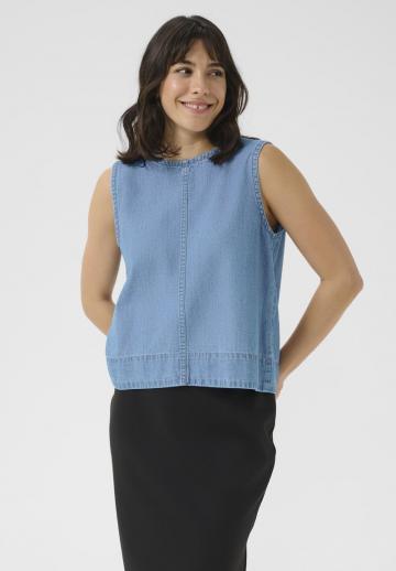 Джинсовая жилетка