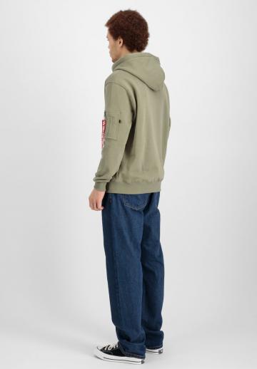 Пуловер с капюшоном