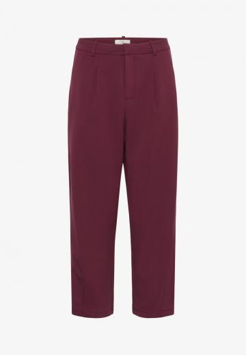 Узкие брюки