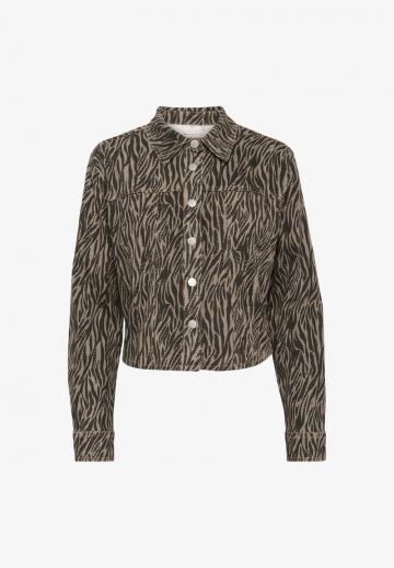 Джинсовая куртка