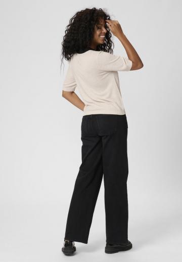 Пуловер с воротником поло