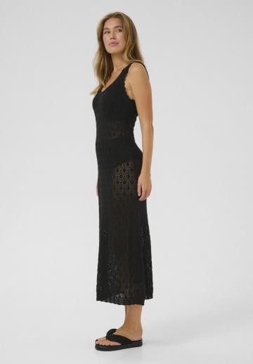 Вязаное платье