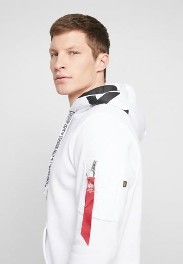 Пуловер с капюшоном