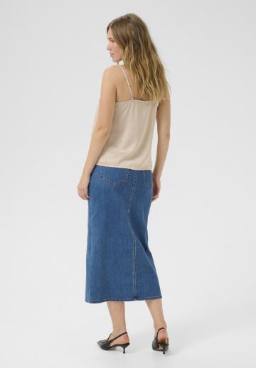 Топ на бретельках