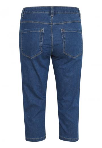 Короткие джинсы