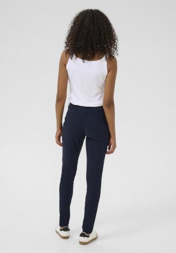 Узкие брюки