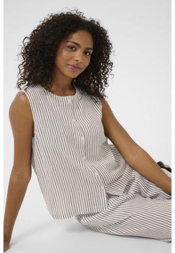 Блузка без рукавов