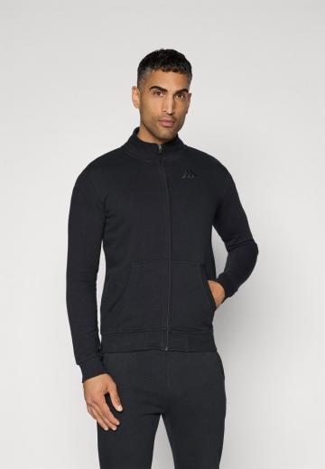 Спортивная кофта