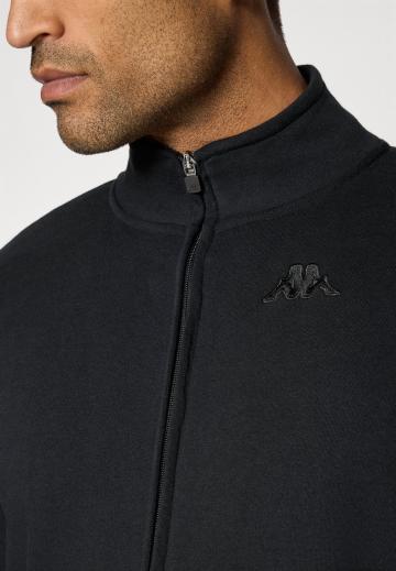 Спортивная кофта