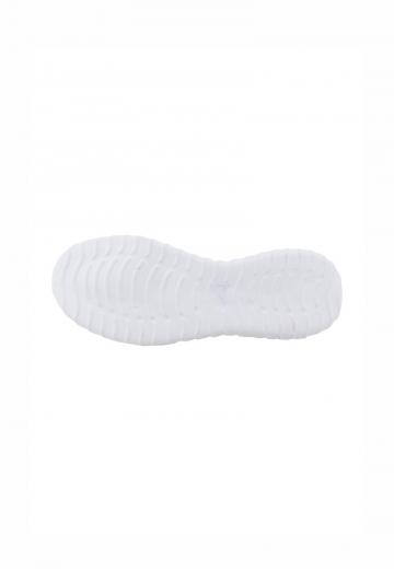 Походные кроссовки