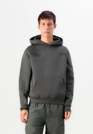 Пуловер с капюшоном