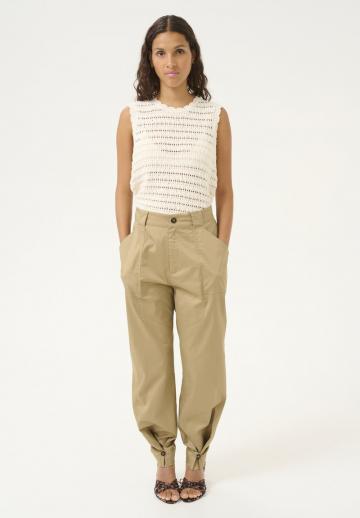 Пуловер без рукавов