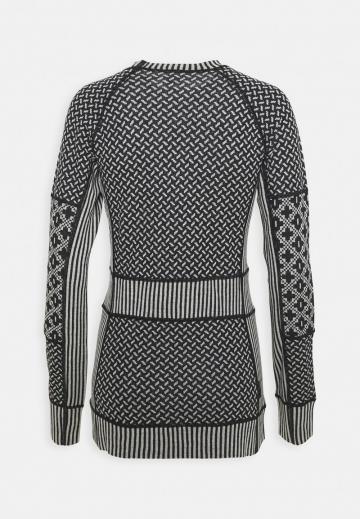 Спортивная толстовка