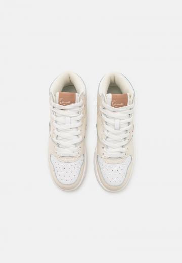 Гандбольные кроссовки