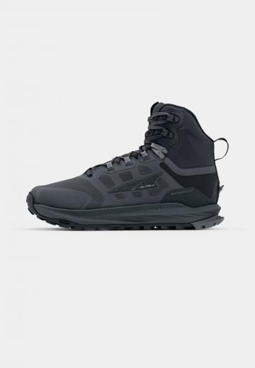 Походная обувь