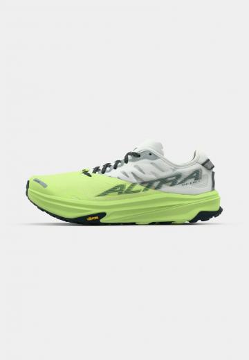 Беговые кроссовки