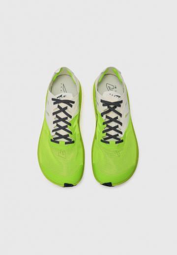 Беговые кроссовки