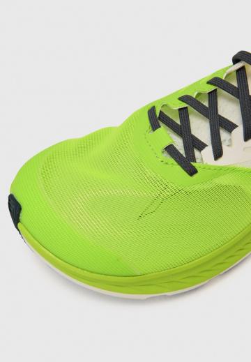 Беговые кроссовки