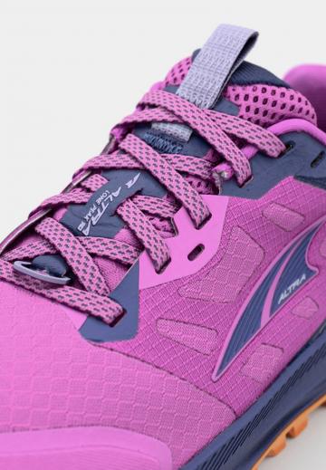 Беговые кроссовки