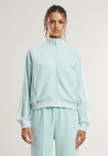 Спортивная куртка