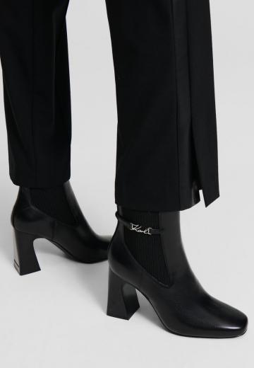 Полусапожки на высоком каблуке