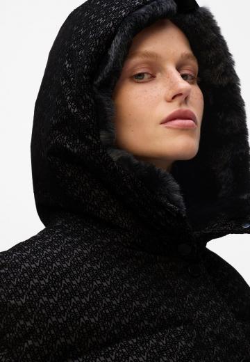 Зимняя куртка