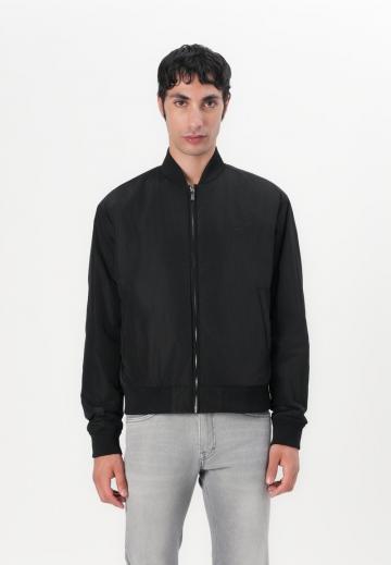 Куртка бомбер