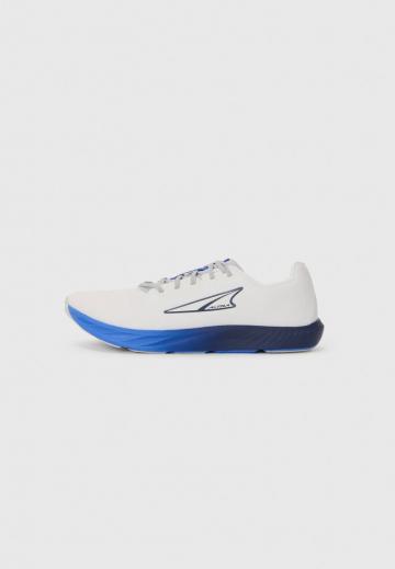 Беговые кроссовки