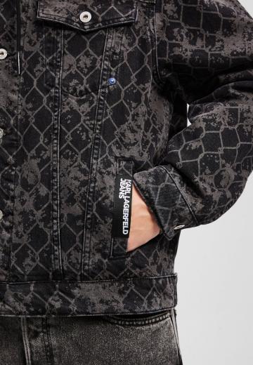 Джинсовая куртка