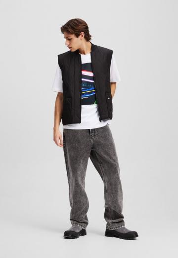 Прямые джинсы