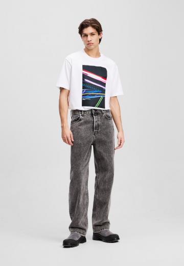 Прямые джинсы