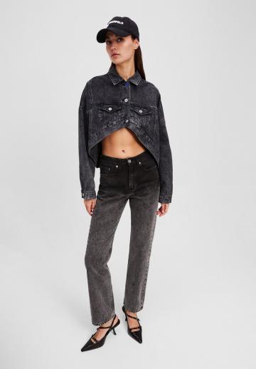 Прямые джинсы