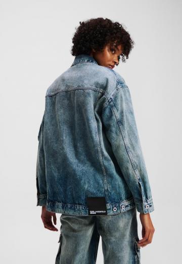 Джинсовая куртка