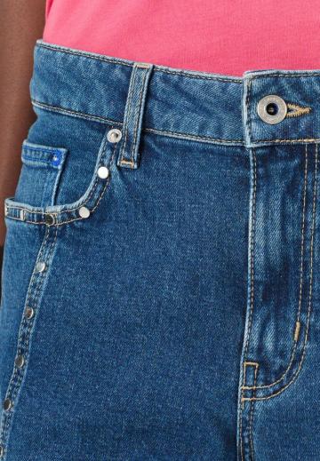 Прямые джинсы