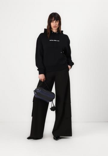 Пуловер с капюшоном